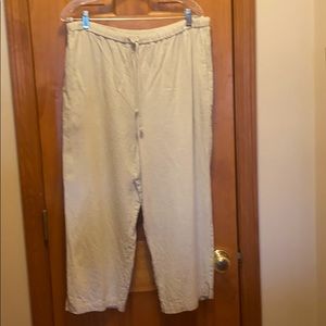 Coldwater Creek linen capris size L